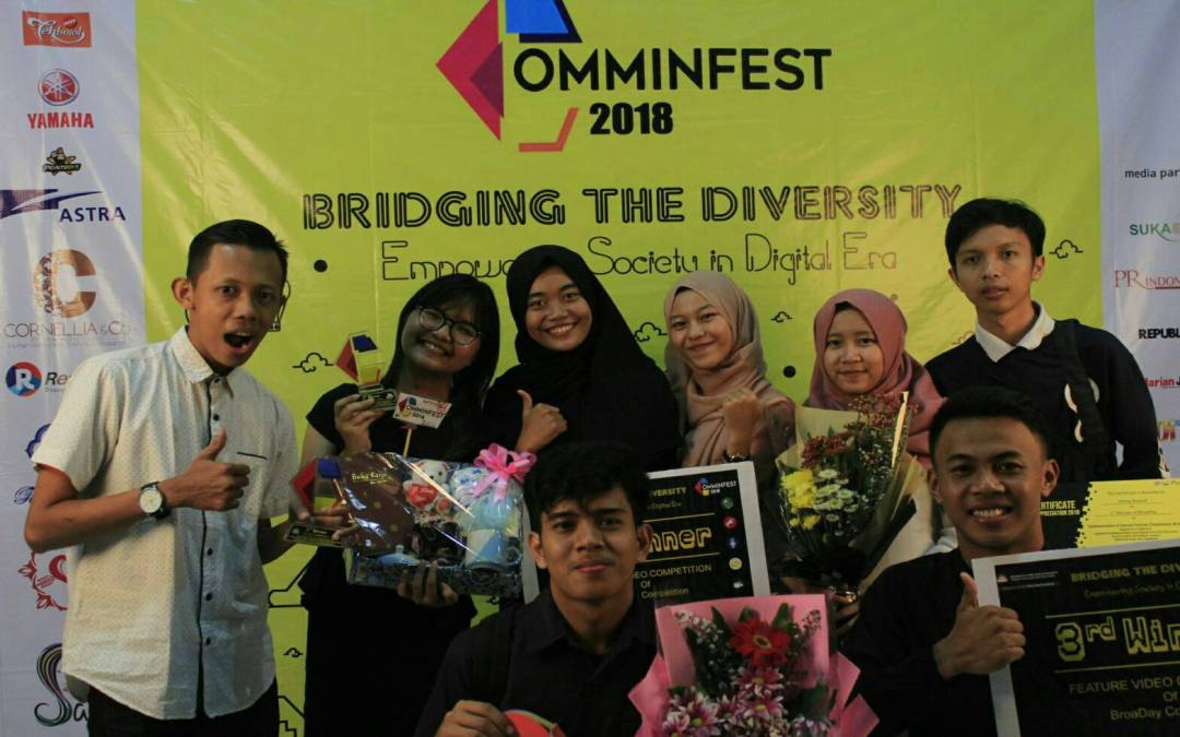 2 Delegasi Dari Ilmu Komunikasi Universitas Diponegoro Berhasil Menjuarai Broaday Comminfest 2018
