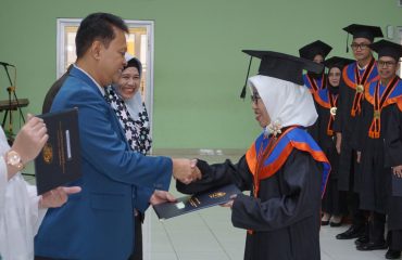 REKTOR UNDIP : MAHASISWA UNDIP HARUS 