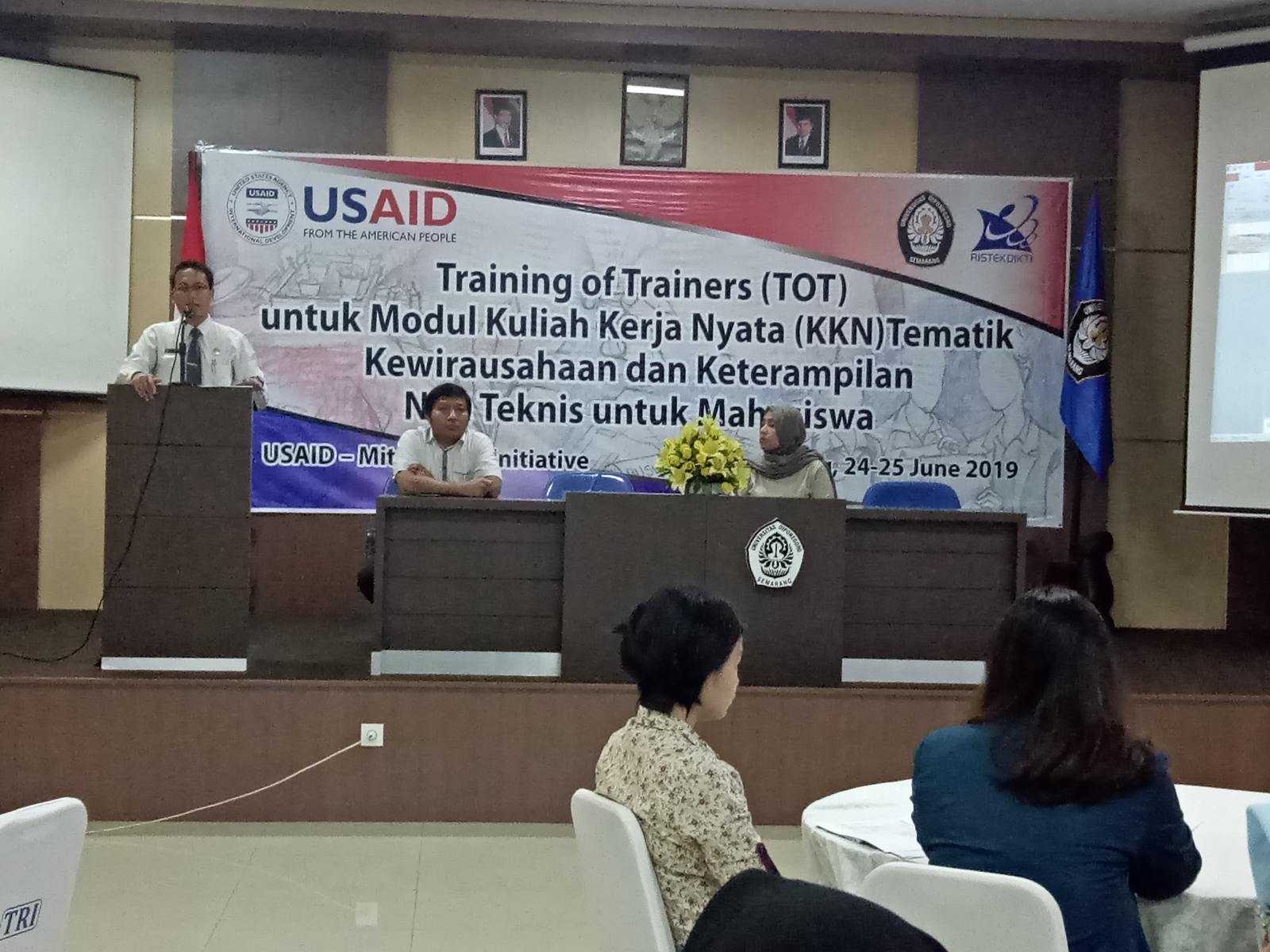 Kerjasama Undip Dan Usaid Mitra Kunci Initiative Pada Kkn Tematik Kewirausahaan Fisip Undip 4550