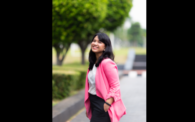 Leidena Sekar Negari (UNDIP FISIP Alumnus): Education As A Human Footstep On Achieving Goals