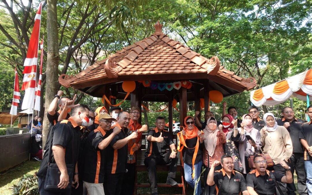 Meningkatkan Estetika Kawasan Fisip Undip Melalui Peresmian Fasilitas Gazebo Oleh Ika Fisip Undip