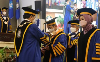 Professor of FISIP UNDIP, Prof. Dr. Drs. Ngatno, M.M. Explained “Marketing Orientation Model Towards Digitalization of MSME Marketing in Indonesia” in his Scientific Oration