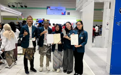 Through Multidisciplinary Collaboration, Two FISIP Undip Students Received 2 International Awards