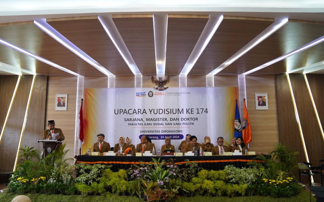 FISIP Undip 174th Graduation Ceremony Session 1: Commemorating Achievements and Future Hopes