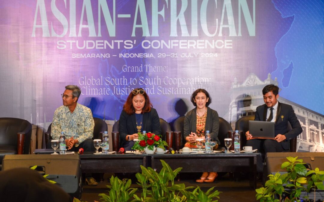 UNDIP International Affairs Office Engages International Students in Global Climate Crisis