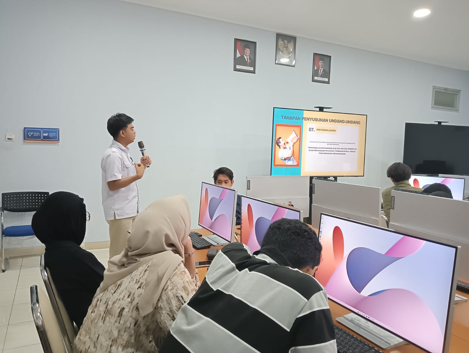Laboratorium Analisis Data Kebijakan Publik Selenggarakan Pelatihan Penyusunan Peraturan Perundang-undangan 1
