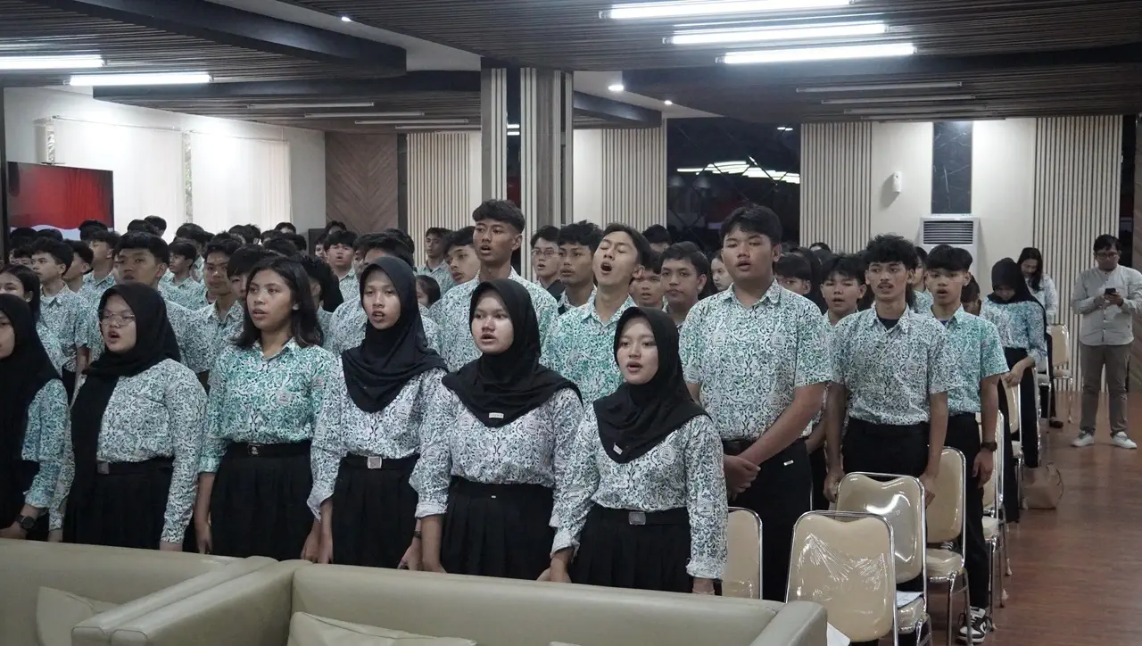 Kunjungan Inspiratif SMA Kosgoro Bogor ke FISIP Undip: Memupuk Cita-Cita Generasi Muda