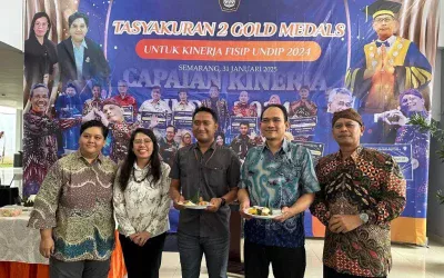 FISIP Undip Holds Tasyakuran for Winning Two Gold Medals at the 2024 Undip Performance Awards