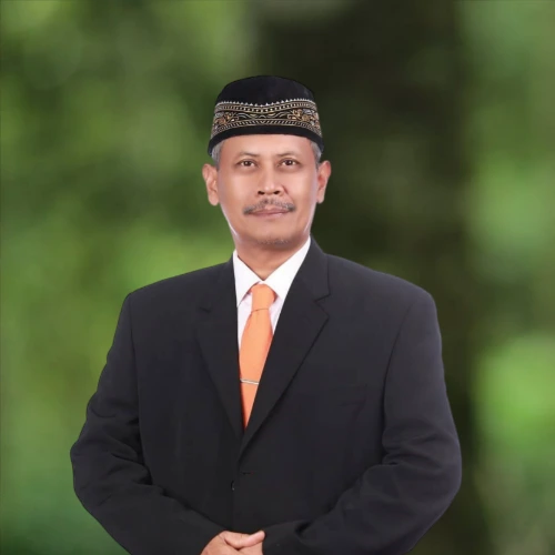 Dr. Drs. Teguh Yuwono, M. Pol. Admin