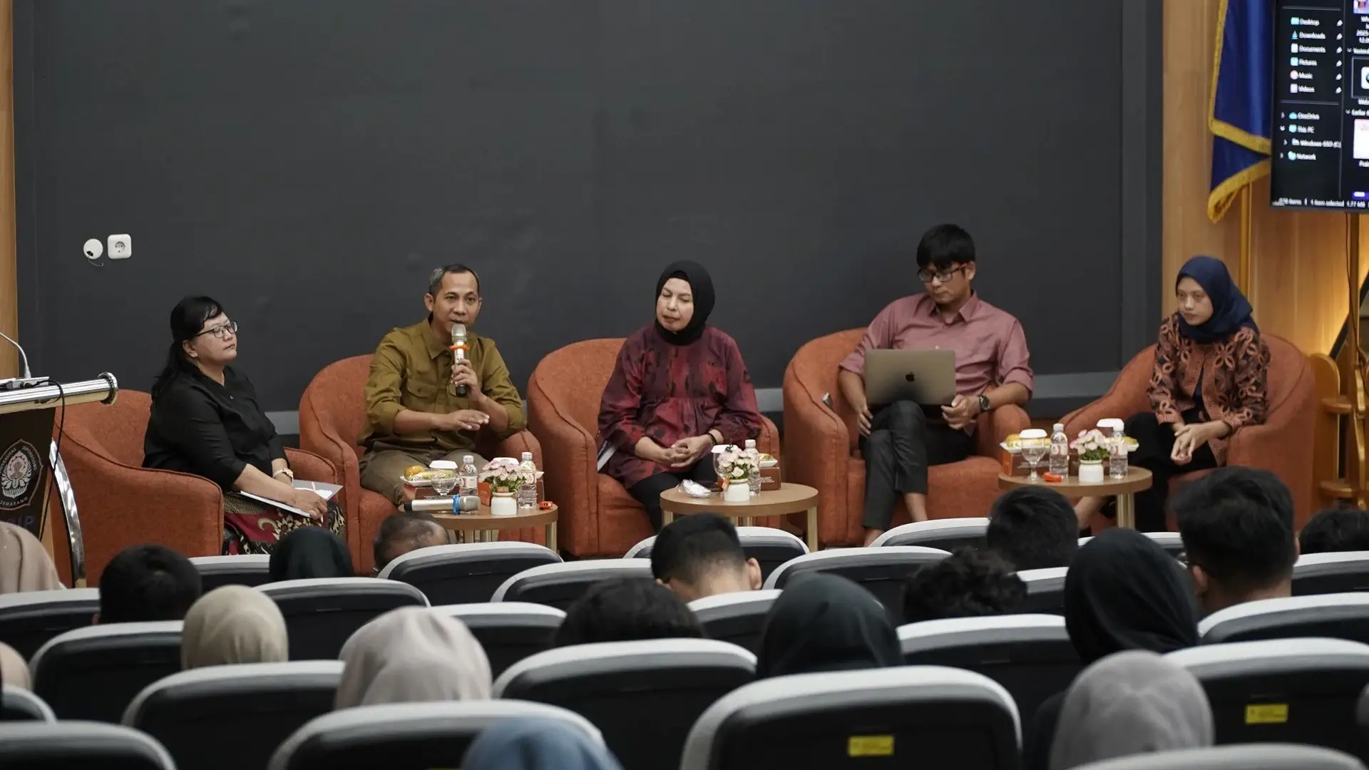 Diskusi dan Bedah Buku “Evaluasi Pencalonan Pilkada di Jawa Tengah 2024” Wujud Wakaf Ilmu untuk Demokrasi Berkualitas 2