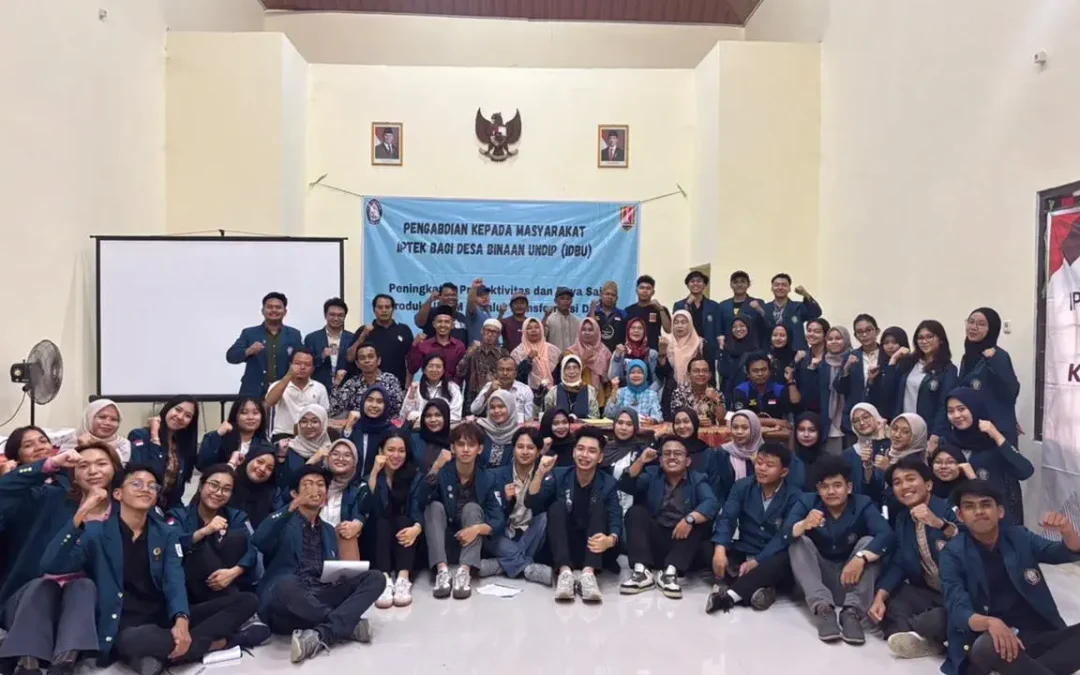 Gerakan Mahasiswa KKN UNDIP dalam Meningkatkan UMKM Rowosari pada Aspek Marketing dan Branding Beserta Pelatihan Penggunaan Mesin Spinner