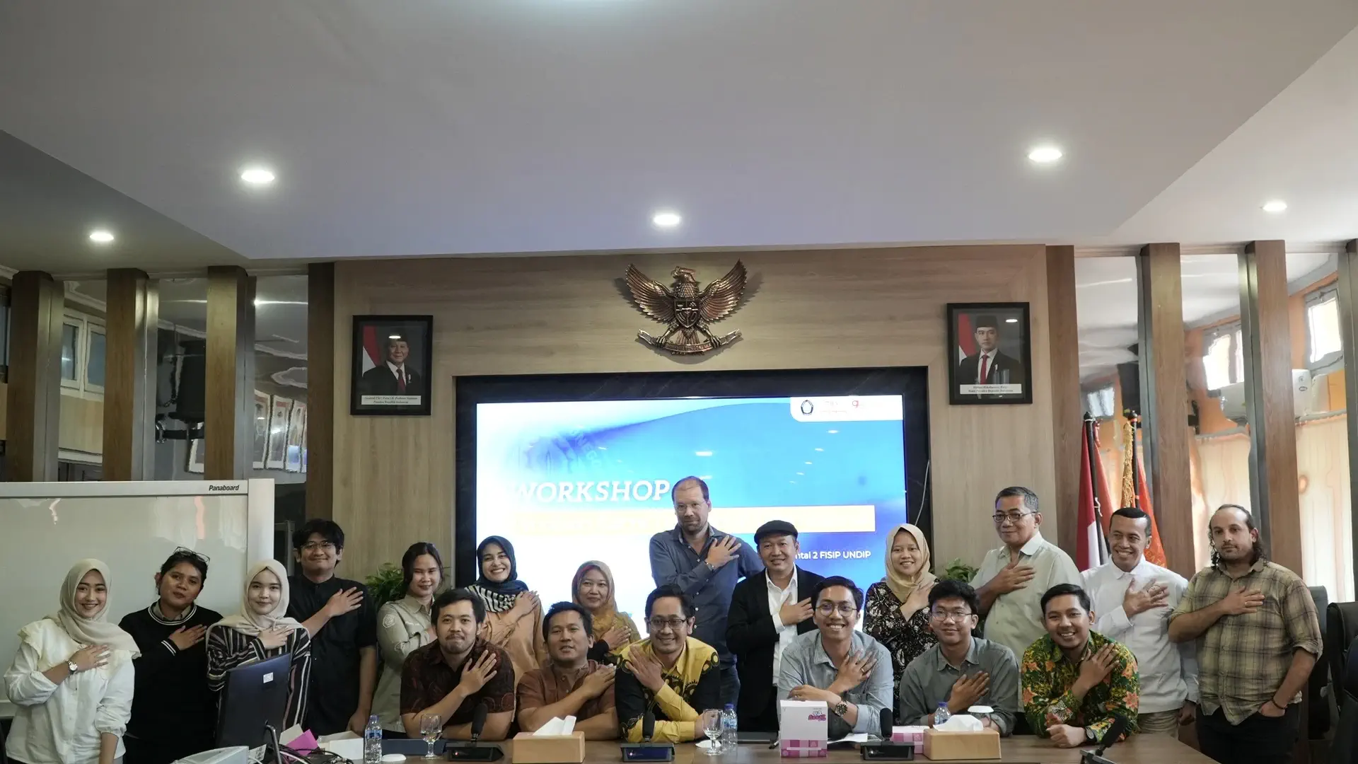 Workshop Internasional Bersama Prof. Ward Berenschot Dorong Kekuatan Publikasi Ilmiah Global