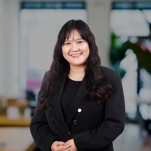 Amida Yusriana, S.I.Kom., M.I.Kom.