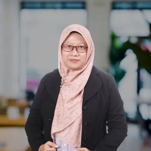 Dr. Sari Listyorini, S.Sos., M.AB.