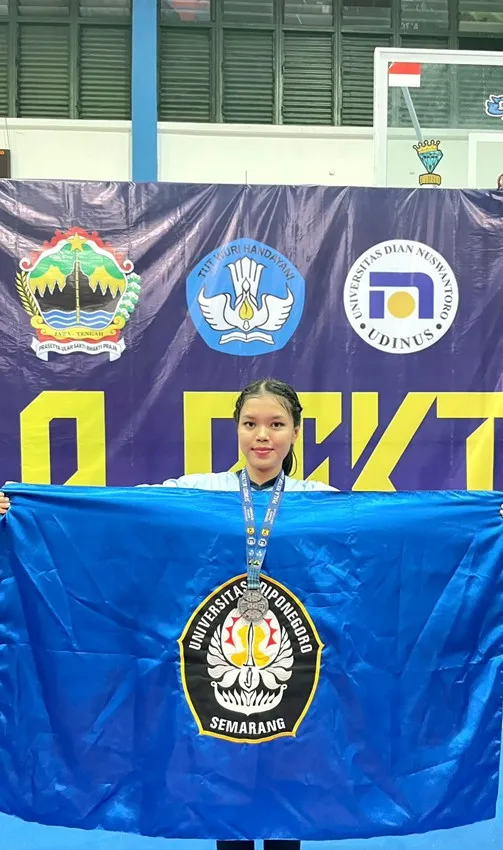 Mahasiswi FISIP Undip Raih Juara 2 Kumite 55kg Putri di Udinus Karate Championship 2025