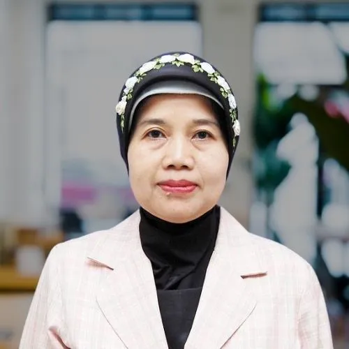 Dra. Puji Astuti, M.Si.