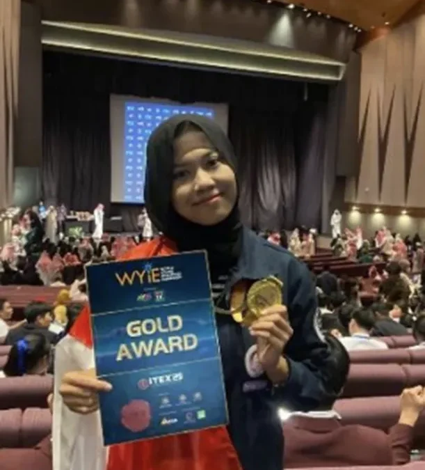 FISIP UNDIP BANGGA: Gold Medal & Bronze Medal di World Young Inventors Exhibition 2025