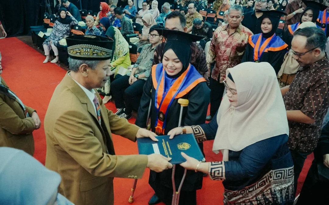 FISIP Undip’s 180th Yudisium: Celebrating the Courage to Move Forward and the Spirit of Lifelong Learning