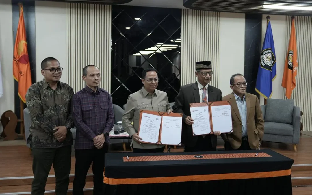 Collaboration between Department Politicac and Government Sciences, Faculty of Social and Political Sciences, Diponegoro University (FISIP Undip), and the Indonesian Elections Supervisory Agency (Bawaslu RI): National Seminar to Strengthen Election Integrity Through Election Monitoring Data Literacy