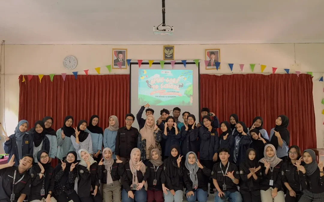 Opini Goes to School: Wujud Pengabdian Masyarakat LPM Opini bagi Ekstrakurikuler Jurnalistik SMA Negeri 12 Semarang