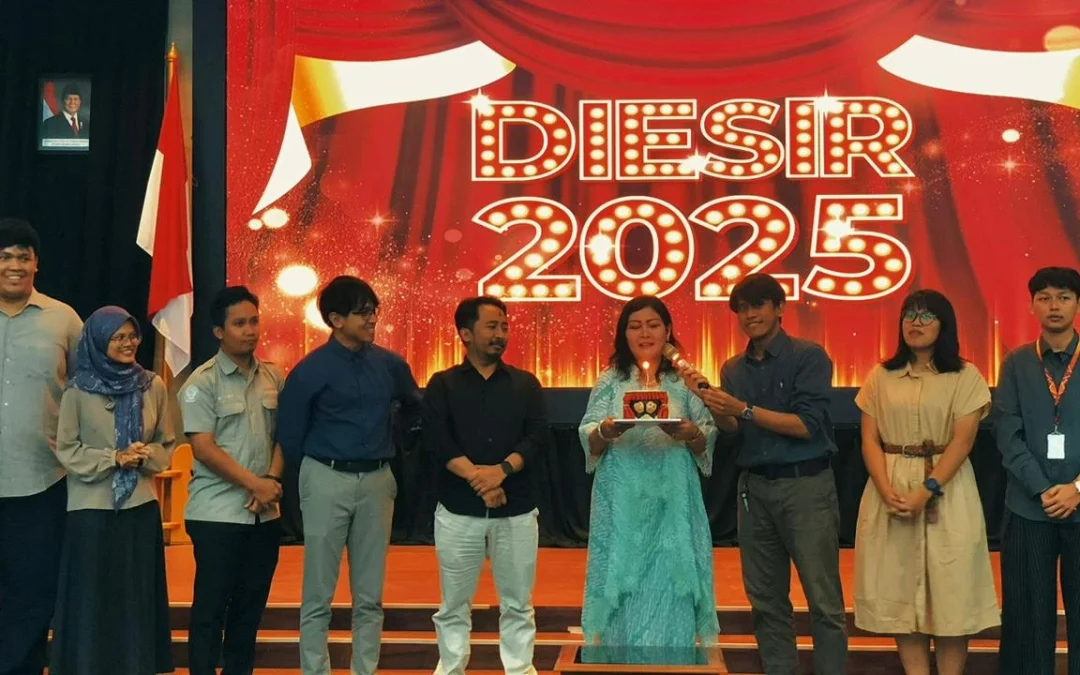“Milestone in Rhyme”: DIESIR 2025 Sukses Pererat Kebersamaan Civitas HI Undip